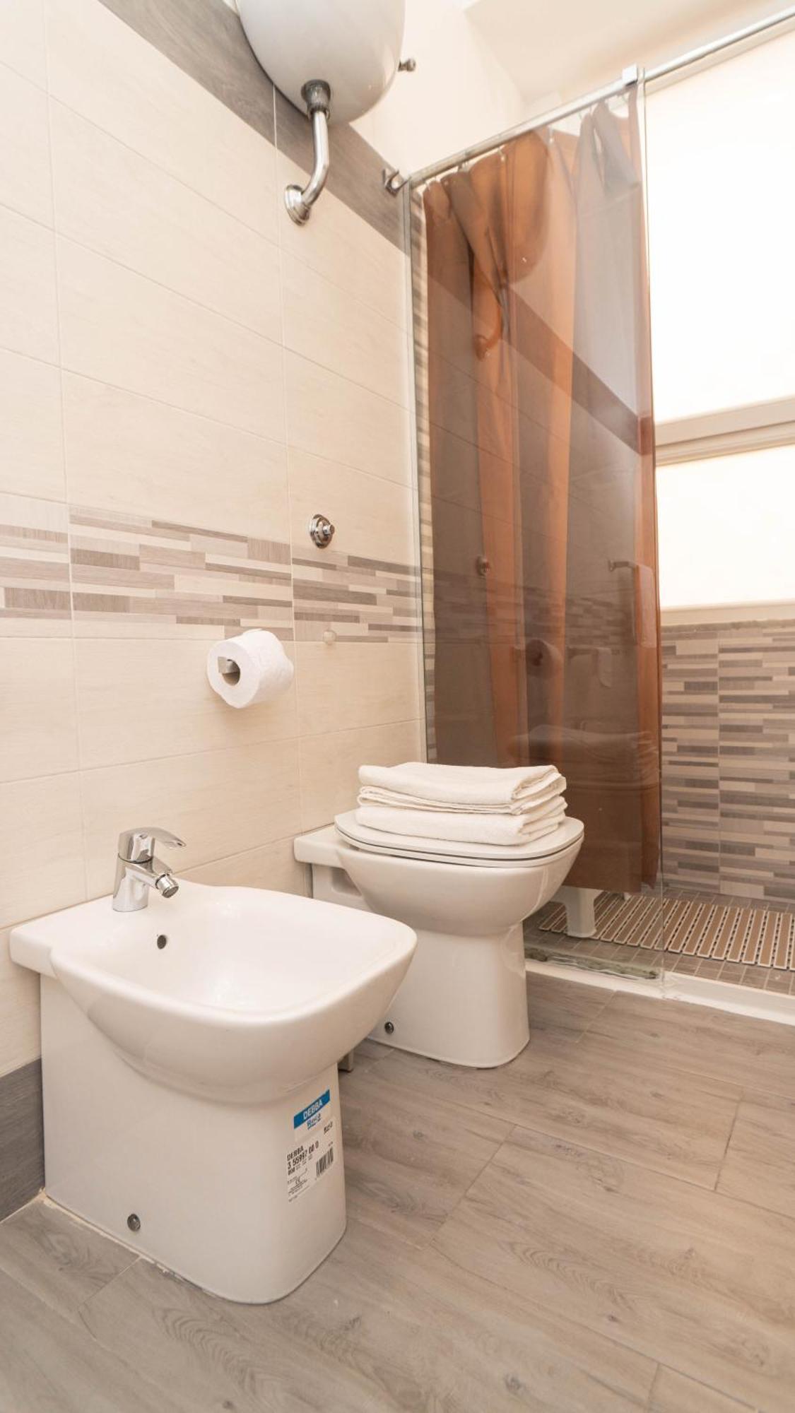 Casa Vacanze Alma B&B Grazioso Appartamento Sul Lungomare Di Pozzuoli A 300Mt Dal Centro E Dal Rione Terra By Movery Екстер'єр фото