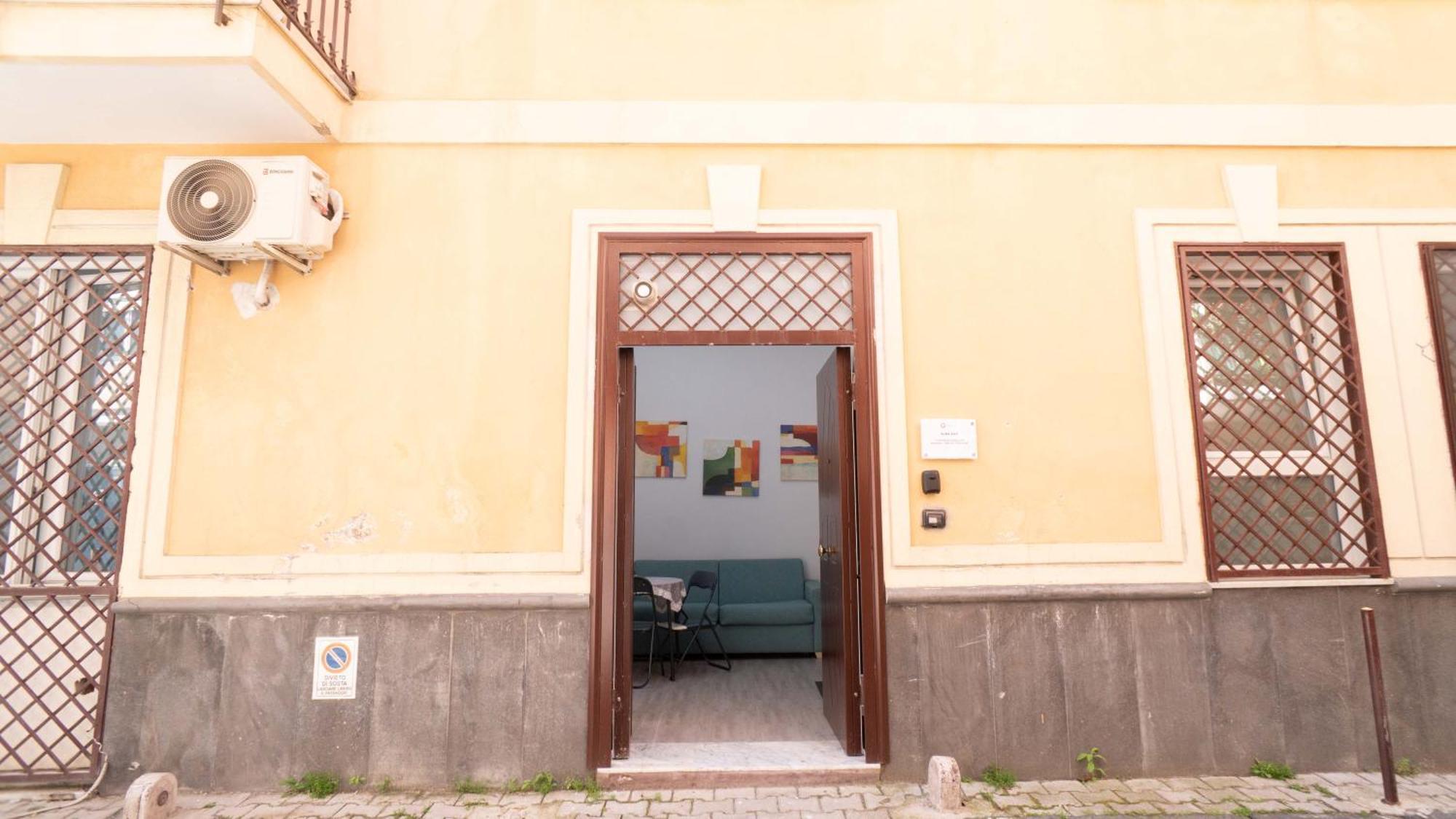 Casa Vacanze Alma B&B Grazioso Appartamento Sul Lungomare Di Pozzuoli A 300Mt Dal Centro E Dal Rione Terra By Movery Екстер'єр фото
