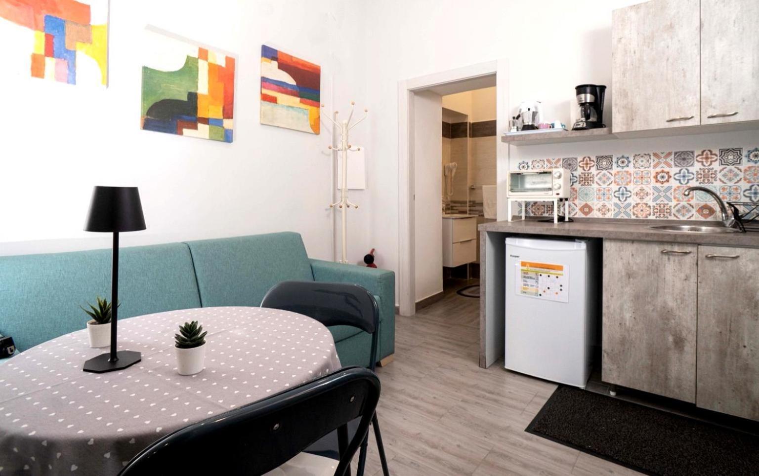 Casa Vacanze Alma B&B Grazioso Appartamento Sul Lungomare Di Pozzuoli A 300Mt Dal Centro E Dal Rione Terra By Movery Екстер'єр фото